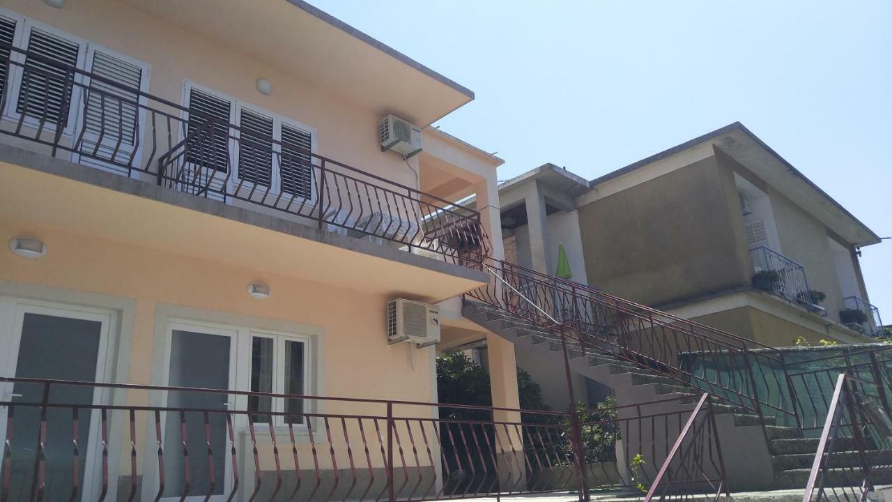 Skavo Apartment